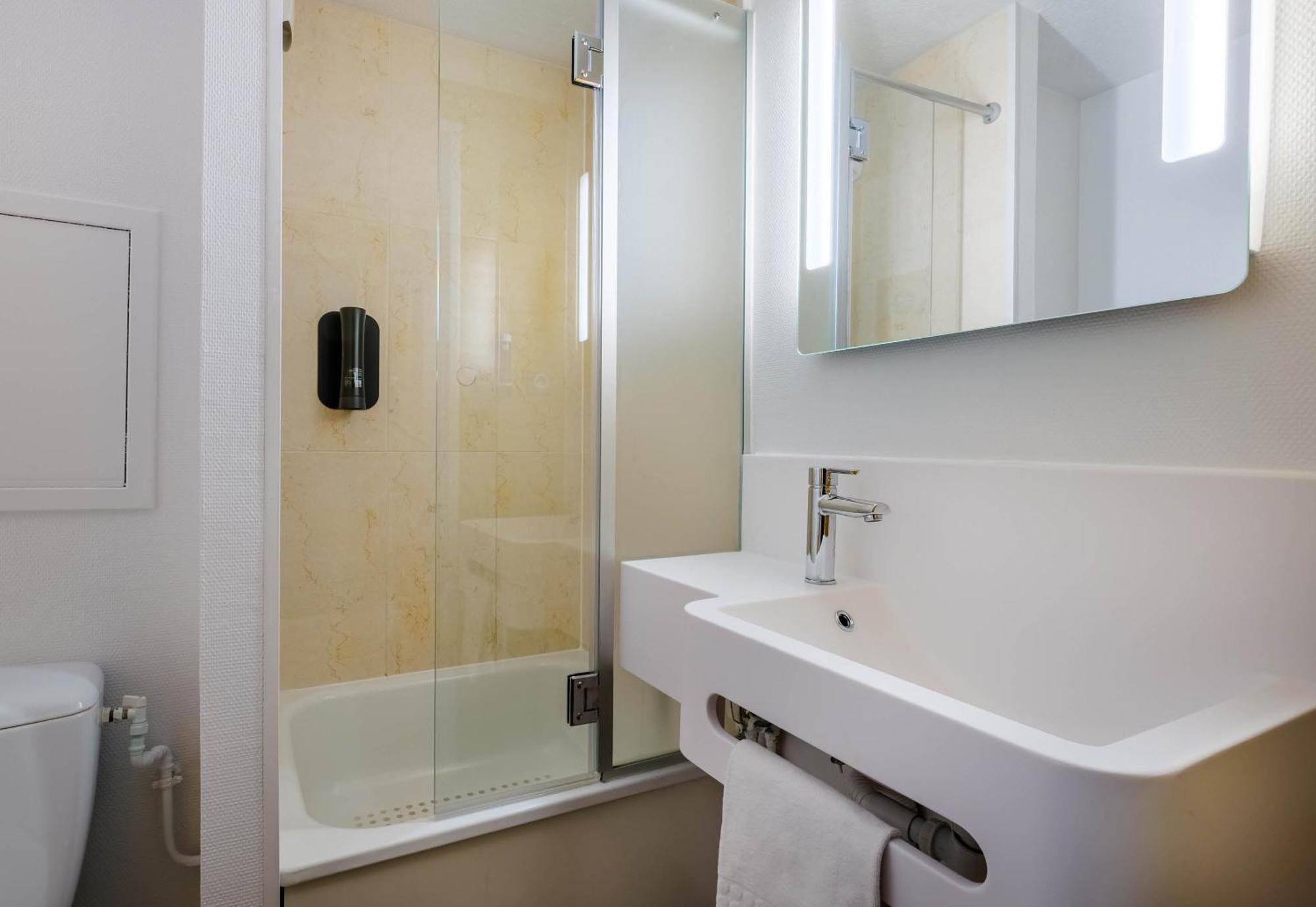 B&B Hotel Frejus Puget-Sur-Argens Экстерьер фото